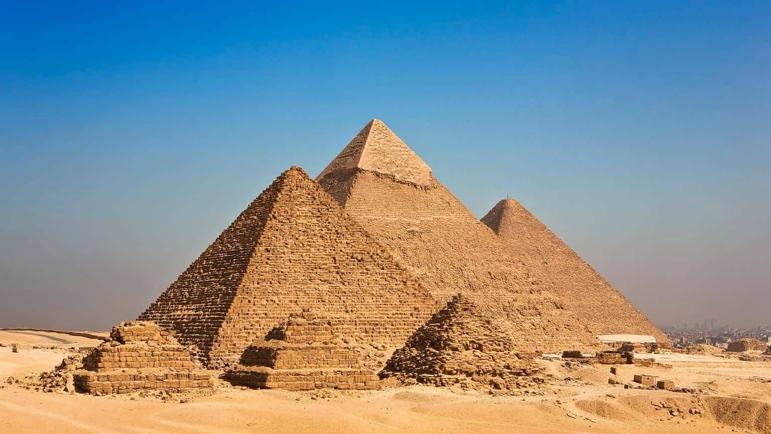 Tour a las Pirámides de Guiza, Saqqara y Dahshur