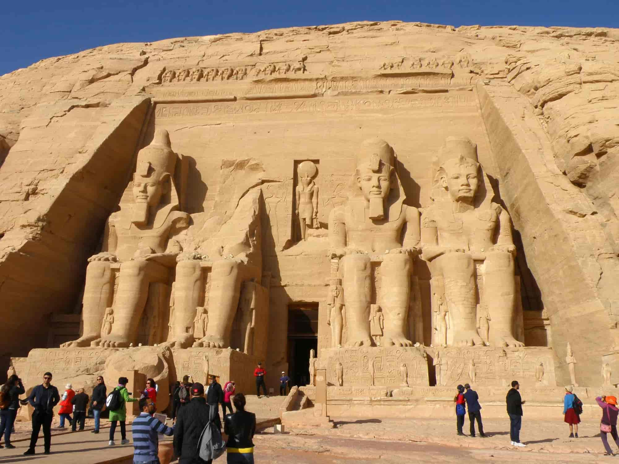 Tour de un día a los Templos de Abu Simbel